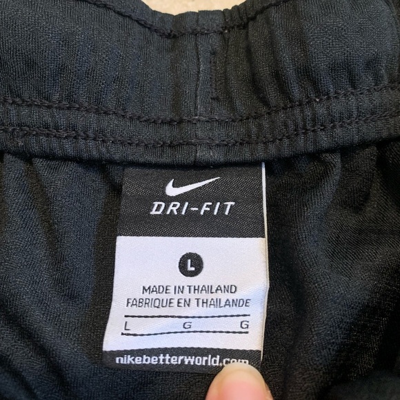 Nike Dri-FIT Black Athletic Shorts - Youth Boys Size Large - Picture 4 of 6